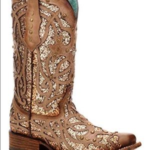 Corral cowboy boots